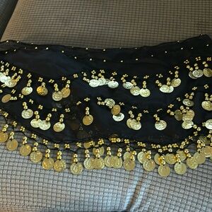 Black and gold belly dancing belt